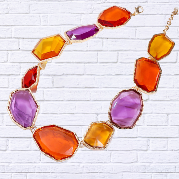 Geometrical Shape Zinc Alloy Frame Resin Necklace