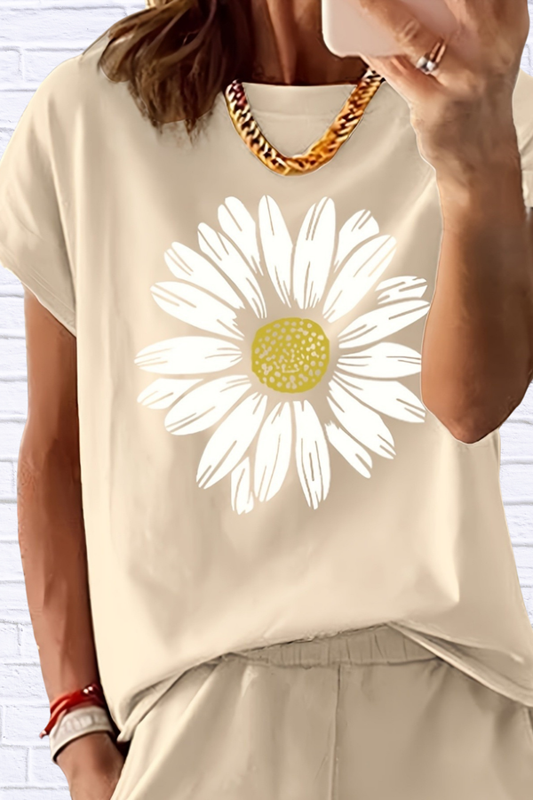 Daisy Short Sleeve Top and Shorts Two Piece Set