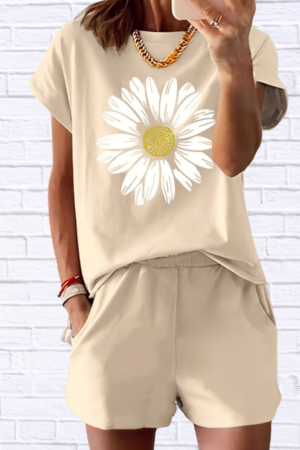 Daisy Short Sleeve Top and Shorts Two Piece Set