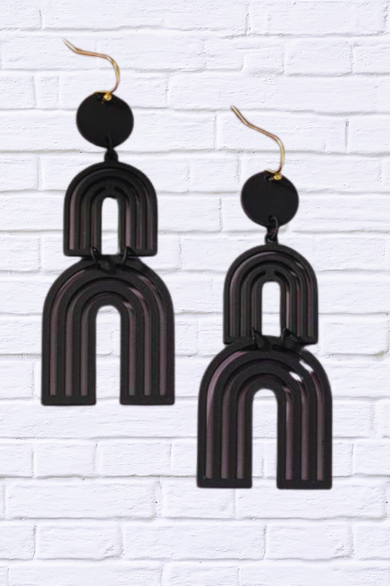 Cutout metal arch drop earrings with color covering