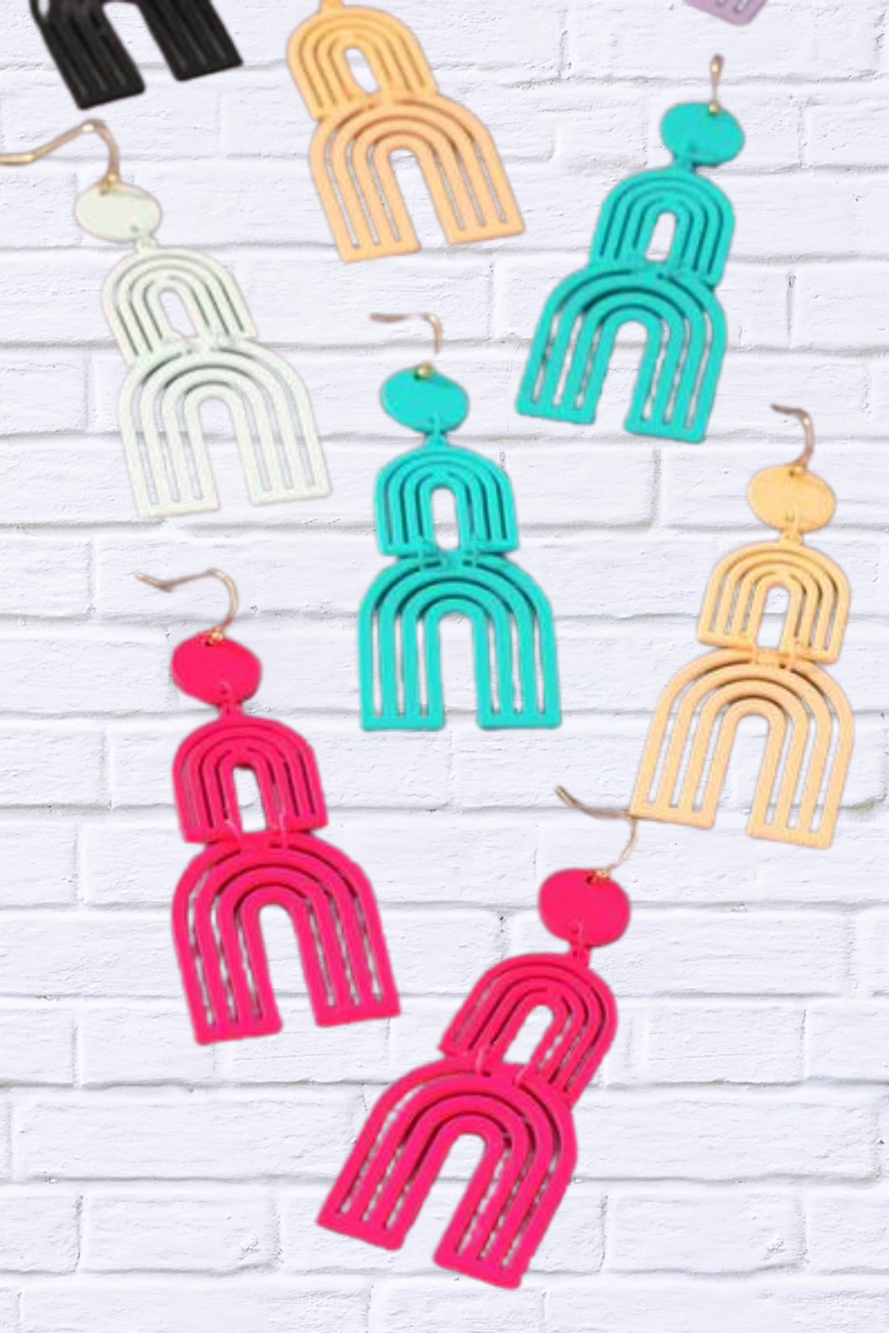 Cutout metal arch drop earrings with color covering