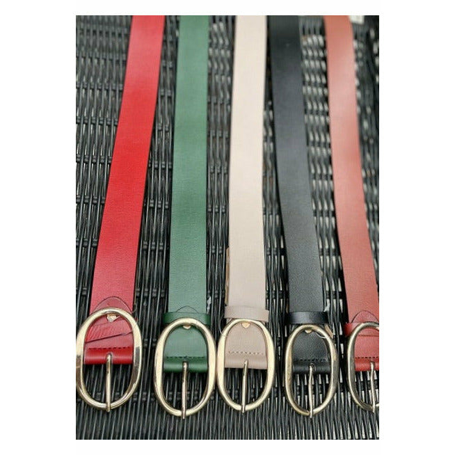 100% Genuine Leather basic belt, with detail gold buckle  Colours availableone in each colour  Blk /Red /Mustard /Brown /Navy