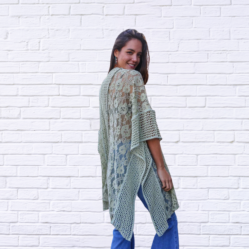 Floral Lace Textured Kimono