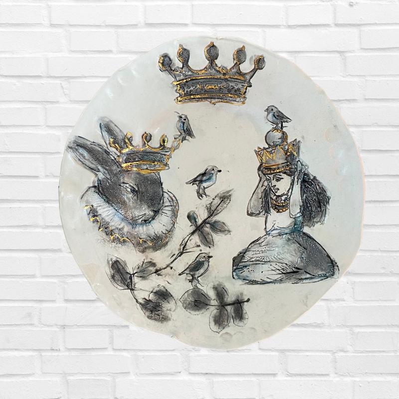 Home Decor Crowned Plate